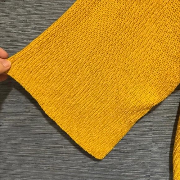 Anthropologie Knit Boxy Wide Sleeves Cardigan Yellow Mustard - Picture 3 of 6